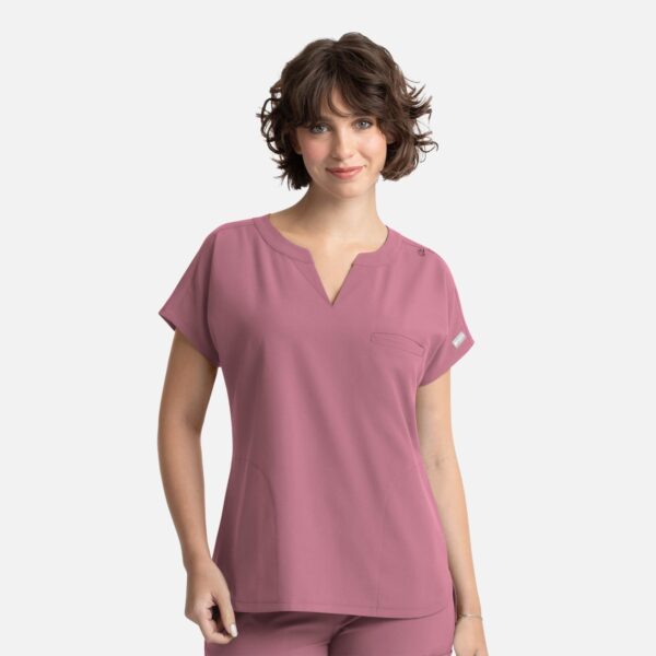 Momentum Womens Dolman 3 Pocket Top