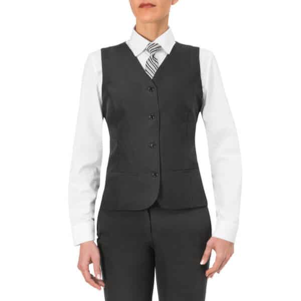 Petra Vest
