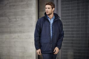How To Layer Winter Workwear (and Keep Your Branding Sharp)